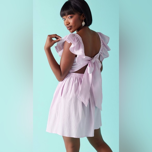 Francesca’s Pink MIDI Dress BNWT Size S Bow in the back with puffy shoulders - Picture 2 of 5